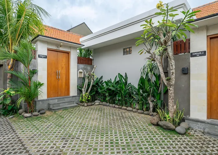 With Pool & Kitchen- New Listing - Perfect Getaway